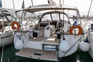 Sun Odyssey 440