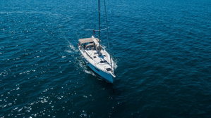 Sun Odyssey 440 „Deep Water“ – fotka 1
