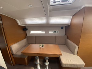 Sun Odyssey 410 „night elli“ – fotka 9