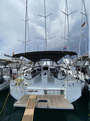 Sun Odyssey 410 „night elli“ – fotka 2