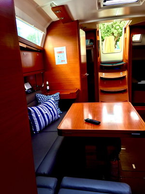 Dufour 382 „Avanti“ – fotka 9