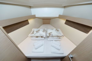 Oceanis 34.1 „Rooster“ – fotka 18