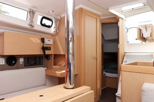Oceanis 35.1 „Aquarius“ – fotka 10