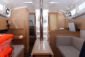 Oceanis 35.1 „Aquarius“ – fotka 3