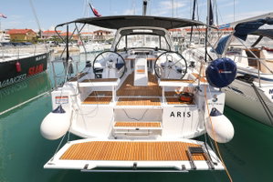 Oceanis 35.1 „Aris“ – fotka 11