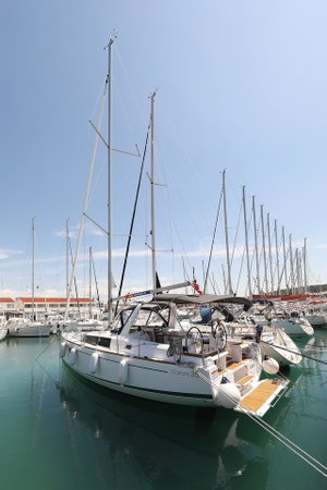 Oceanis 35.1 „Aris“ – fotka 2