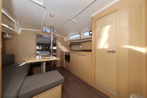Oceanis 38.1 „Reya“ – fotka 10