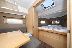 Oceanis 38.1 „Reya“ – fotka 14