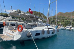 Oceanis 46.1 „WEST“ – fotka 1