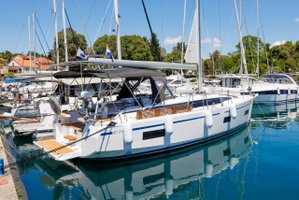Bavaria C38 „Petra“ – fotka 7