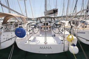 First 36 „Mana“ – fotka 1