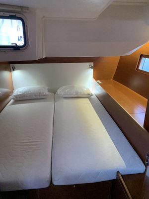 Oceanis 51.1 „Thano“ – fotka 21
