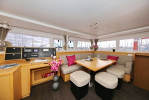 Lagoon 450 „Ladies and Gentlemen“ – fotka 3