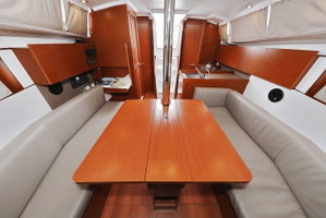 Oceanis 35.1 „Idila“ – fotka 16