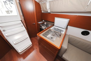Oceanis 35.1 „Idila“ – fotka 3