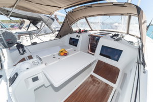 Sun Odyssey 410 „SuElli“ – fotka 8