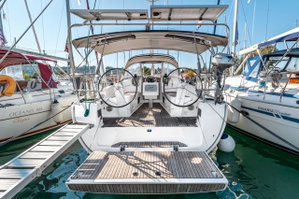 Bavaria Cruiser 37
