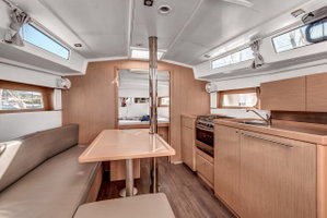 Oceanis 38.1 „Harmonia“ – fotka 6