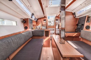 Sun Odyssey 349