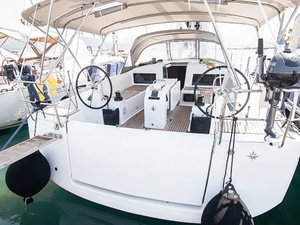 Sun Odyssey 440 „Georgia“ – fotka 1