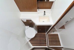 Bavaria C57 „BE Luxe“ – fotka 21