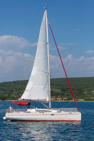Elan 350