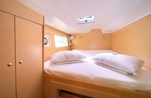 Lagoon 380 S2 „Atenea“ – fotka 21