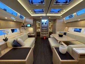 Bavaria C57 Style „Mina“ – fotka 17