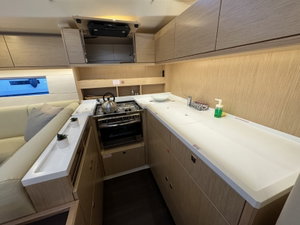 Bavaria C57 Style „Mina“ – fotka 22