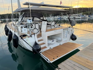 Bavaria C57 Style „Mina“ – fotka 8