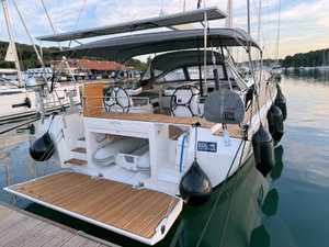 Bavaria C57 Style „Mina“ – fotka 7