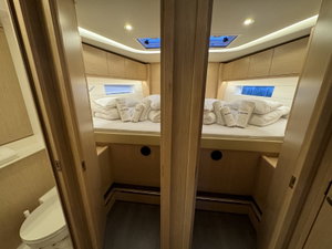 Bavaria C57 Style „Mina“ – fotka 27