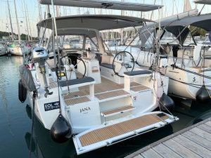 Oceanis 38.1 „Jana“ – fotka 7