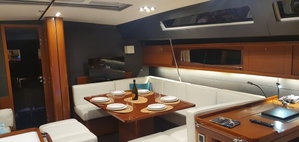 Oceanis 60