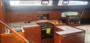 Oceanis 60