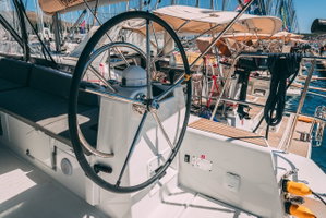 Jeanneau 54 „El Yelmo“ – fotka 11