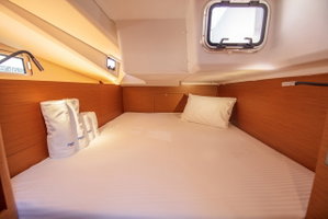 Sun Odyssey 440 „Trinity“ – fotka 20