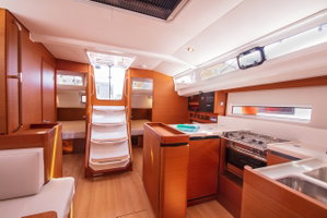 Sun Odyssey 440 „White Rabbit“ – fotka 12