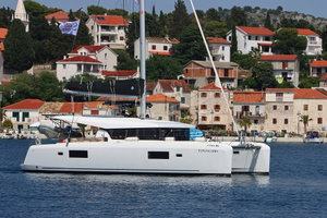 Lagoon 42 „Futuna Lima“ – fotka 1