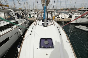 Sun Odyssey 33i „Cosma“ – fotka 14
