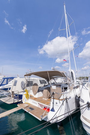 Sun Odyssey 410 „Lumina“ – fotka 5