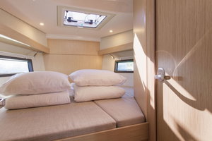 Bavaria C38 „Skye“ – fotka 19