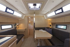 Bavaria C38 „Skye“ – fotka 1