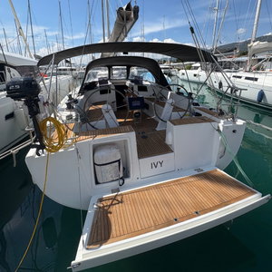 Hanse 415 „Ivy“ – fotka 2