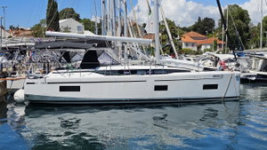 Bavaria C38 „Windchaser“ – fotka 1