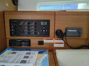 Sun Odyssey 389