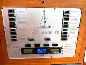 More 55 „More Grey“ – fotka 18