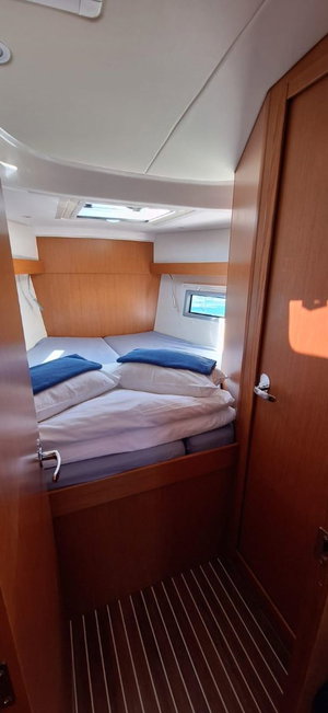 Bavaria C38 „Papagena“ – fotka 3