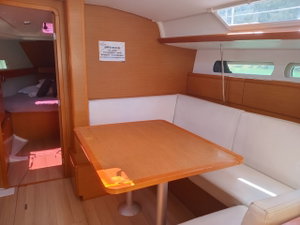 Sun Odyssey 419 „OFFENBACH“ – fotka 6