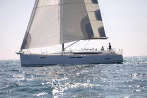 Sun Odyssey 449 „SIKINOS“ – fotka 2